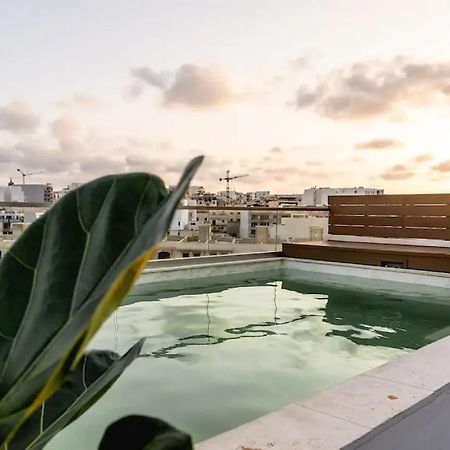 شقة Luxurious & Stylish Penthouse With Private Pool مسيدا المظهر الخارجي الصورة