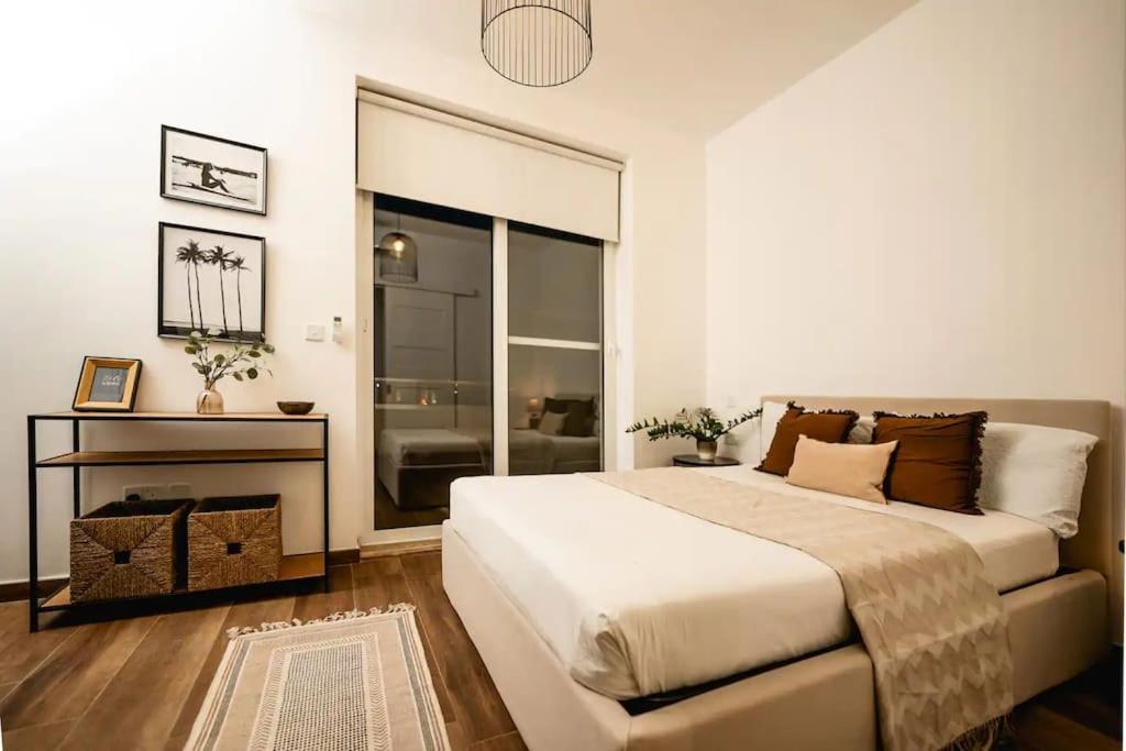 شقة Luxurious & Stylish Penthouse With Private Pool مسيدا المظهر الخارجي الصورة
